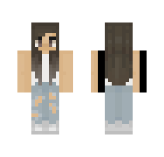 » Leila // Girl «