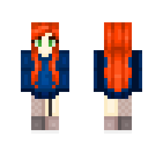 Redhead + Bluesweatshirt