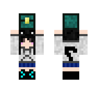 YumiChan holding a end chest - Female Minecraft Skins - image 2
