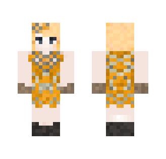 Effie Trinket